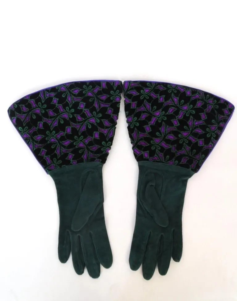 1980s Isabel Canovas Gauntlet Gloves with Cut Out Floral Motif