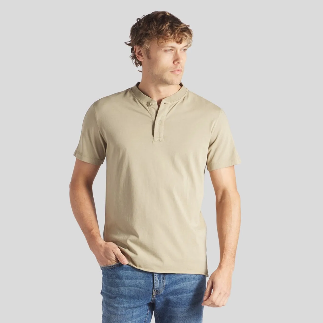 Cooper Short Sleeve Henley - Dried Herb