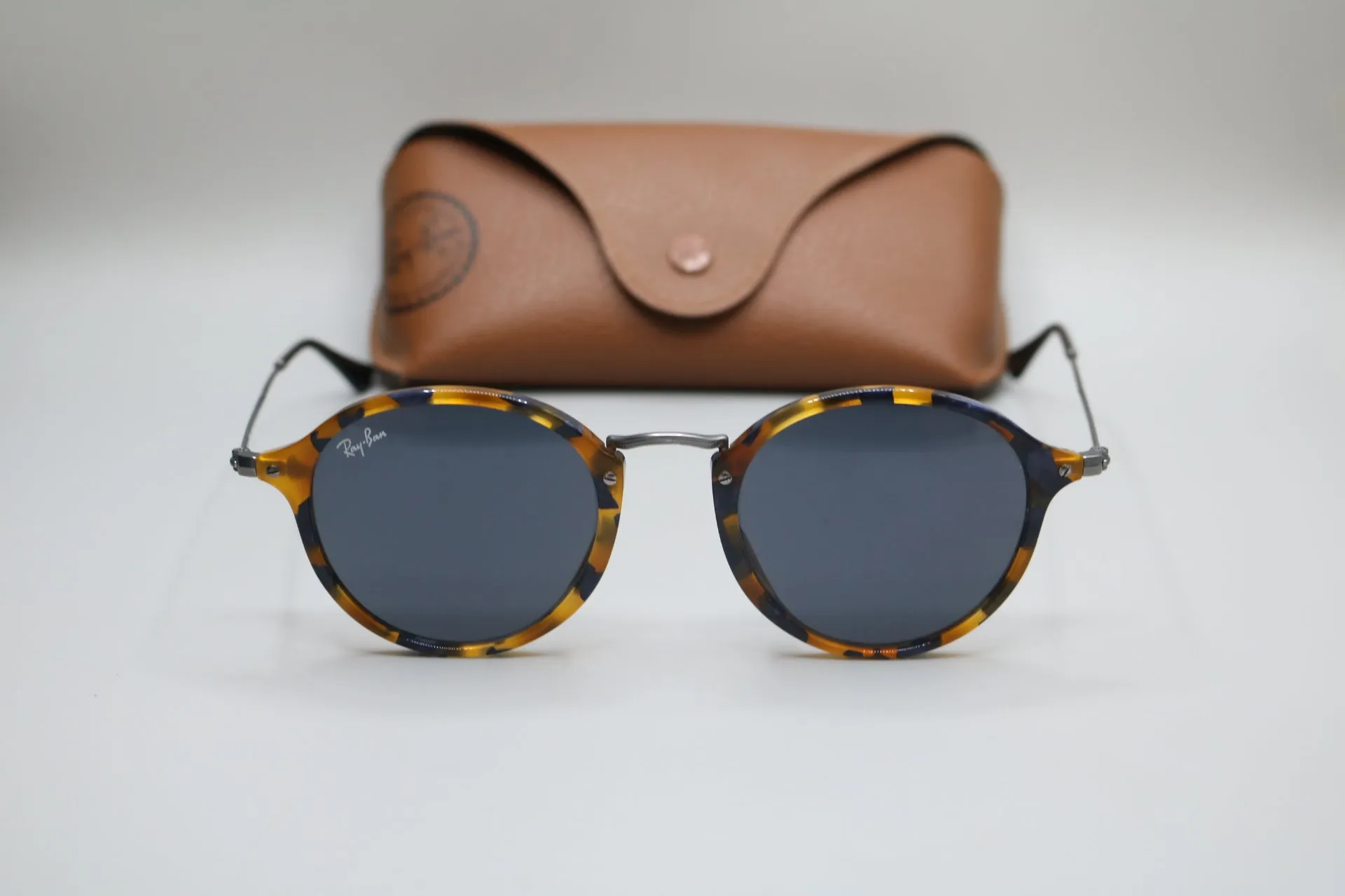 Ray-Ban RB2447 Sunglasses